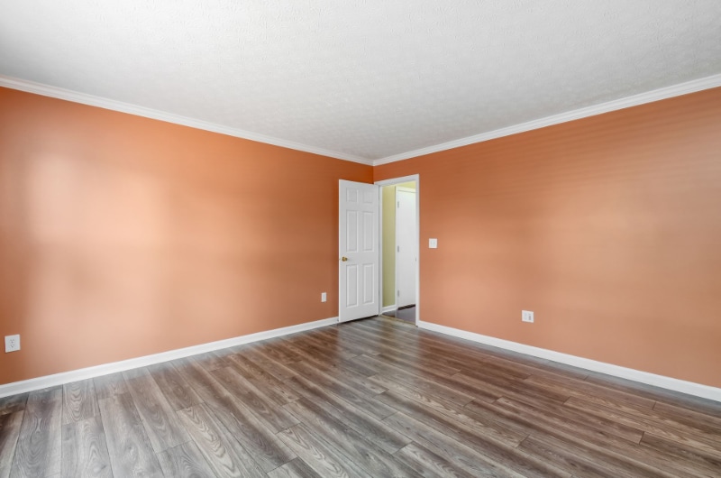 Building Photo - 3902 River's Run Dr