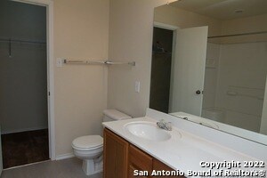 Building Photo - 208 Jersey Bend