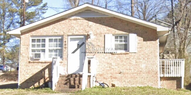 Building Photo - 901 Elmira Ave