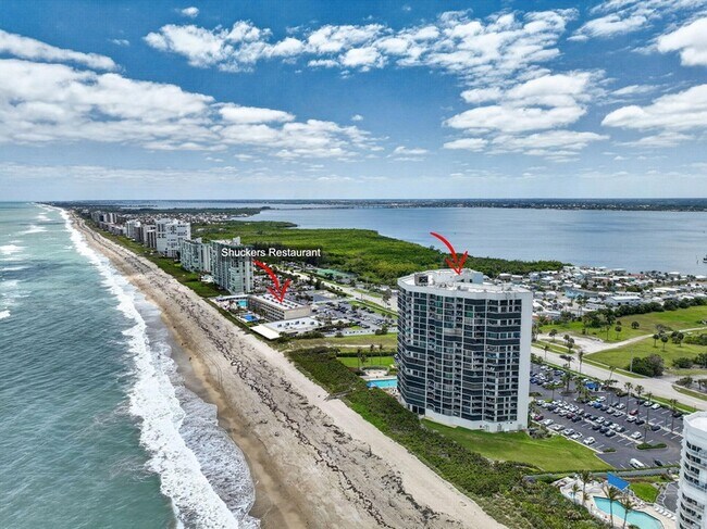 Building Photo - 9650 S Ocean Dr