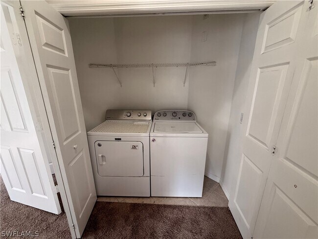 Building Photo - 3255 Tamara Dr