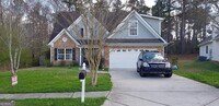 Building Photo - 520 Millbrook Villa Dr