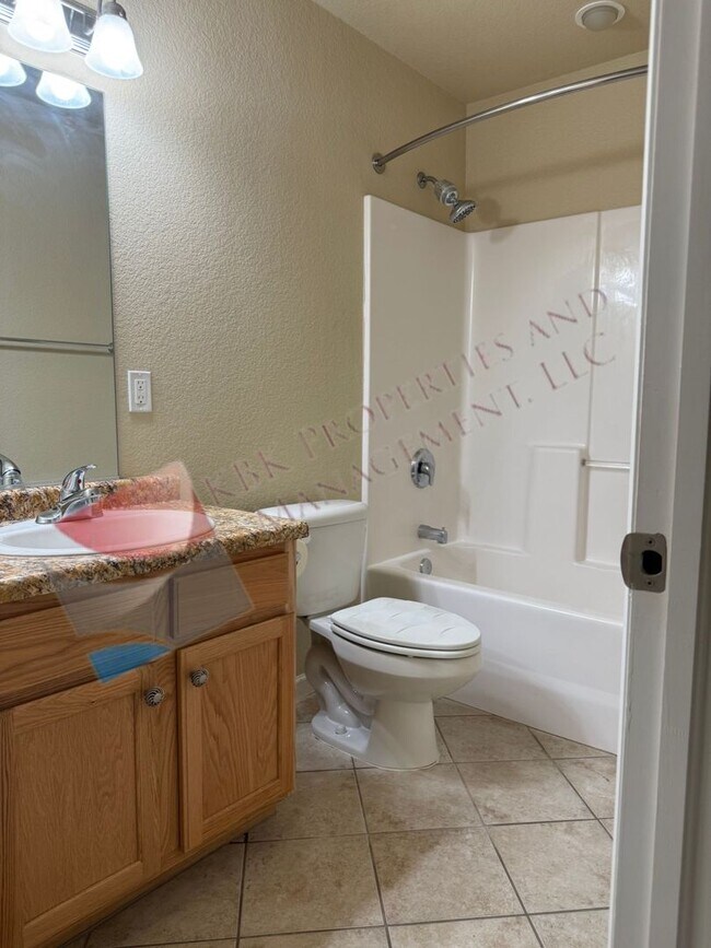 Building Photo - P&amp;D-1000-1002 First Street