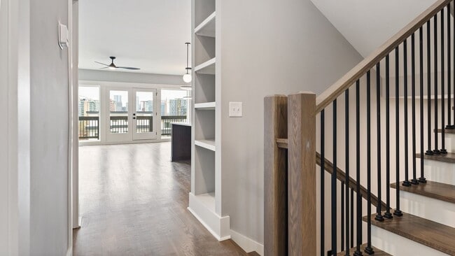 Building Photo - Nashville. Spotless & never been lived in 4BR/4.5BA home + separate office