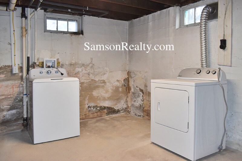 Building Photo - 69 Nathaniel Ave