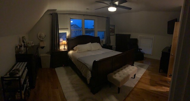 Master Bedroom - 51 Glen Rd