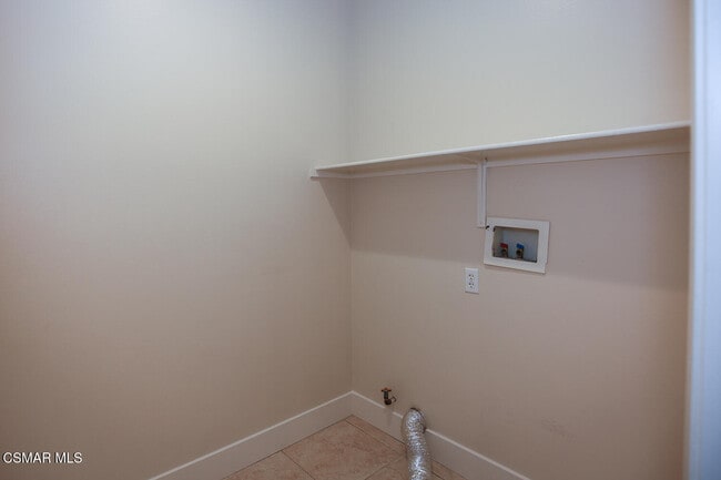 Building Photo - 1129 Azalea Way