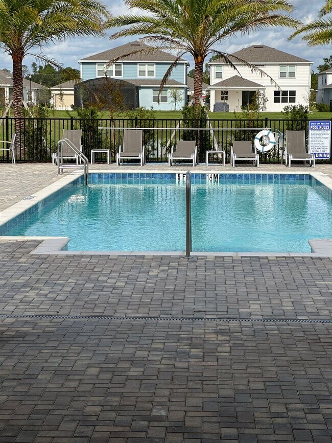 Building Photo - Stunning 4/2 close to Lake Nona!!