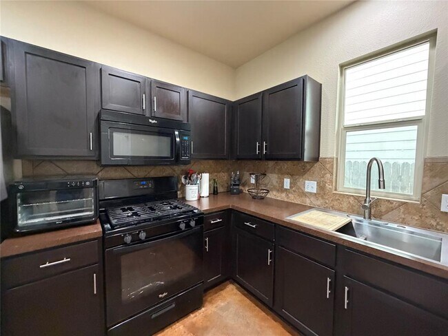 Building Photo - 4508 Kind Way