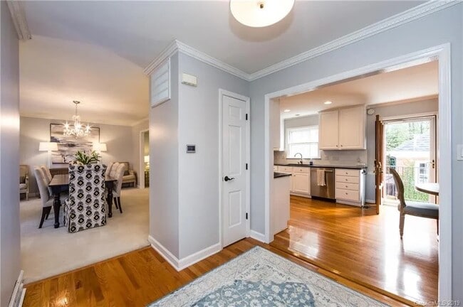 Building Photo - 2127 Edenton Rd