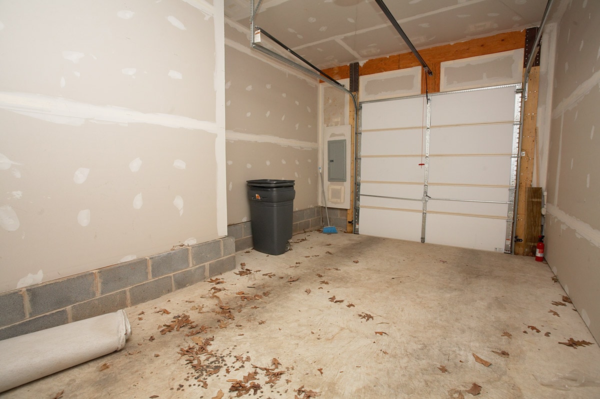 Building Photo - 560 Odendhal Ave