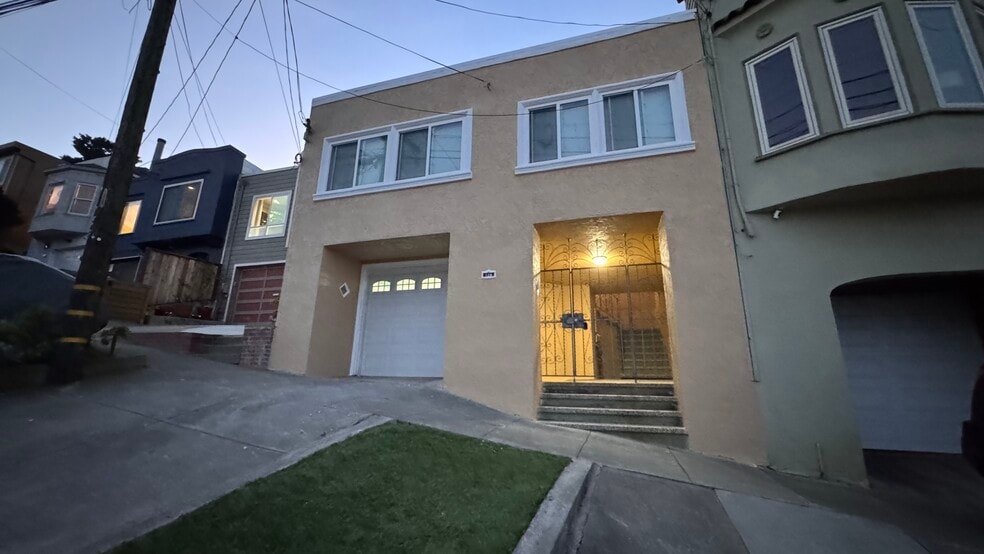 Building Photo - 126 Margaret Ave