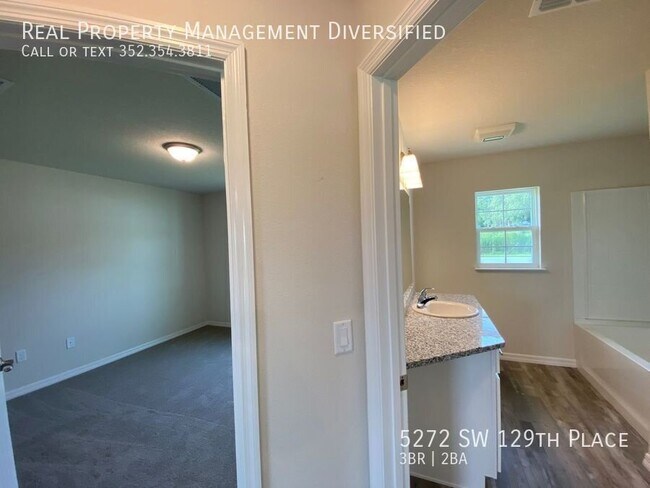Building Photo - 5272 SW 129th Pl