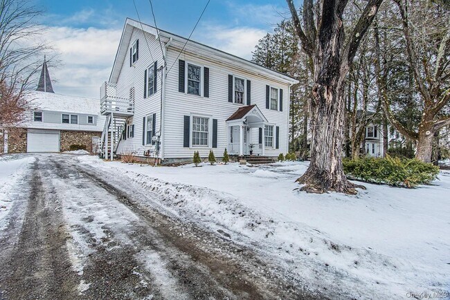 Building Photo - 3 NY-343