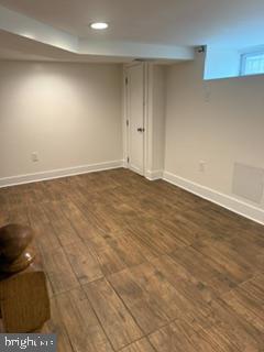 Building Photo - 6860 Radbourne Rd