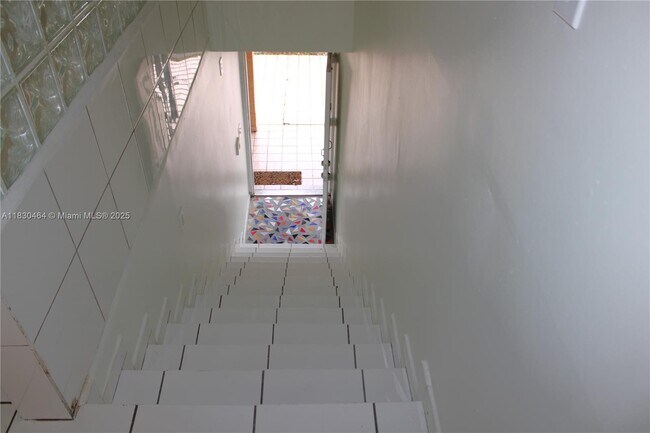 Building Photo - 2895 W 76th St