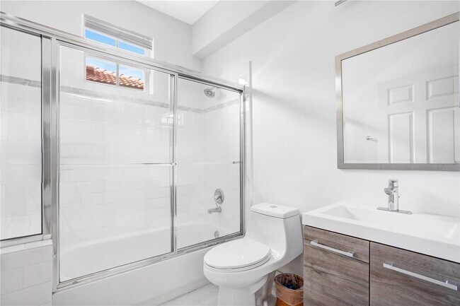 Building Photo - Elm Grove Road, Weston, FL 33327 - 4 BR 3 BA single-family home