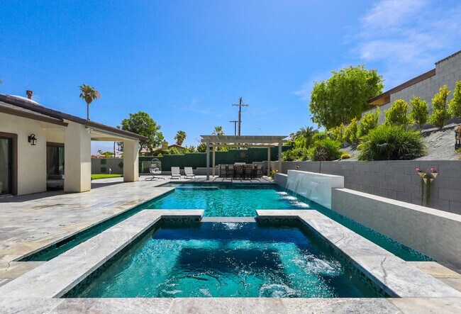Building Photo - 79575 Camelback Dr