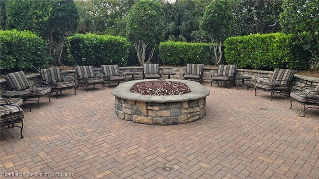 Building Photo - 6001 Anise Dr