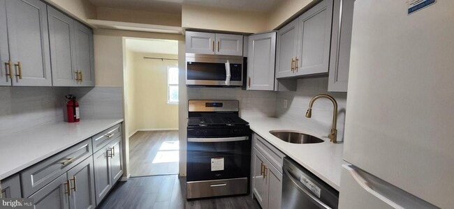 Building Photo - 124 Wood Mill Dr