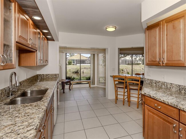 Building Photo - 268 Southampton Dr