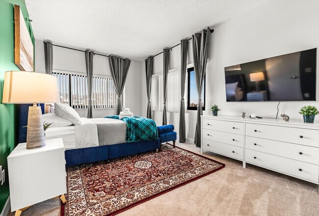 Building Photo - 275 U.S. 20-SI ID1240408P