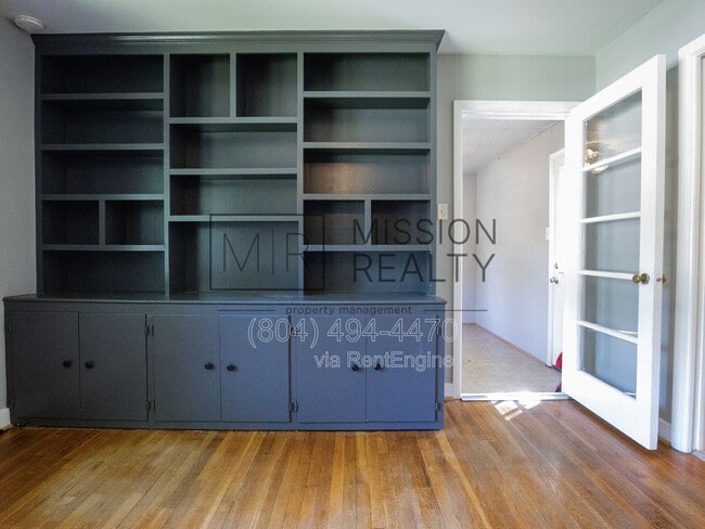 Building Photo - 1107 Ironington Rd
