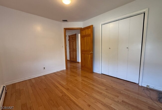 Building Photo - 726 Midwood Rd