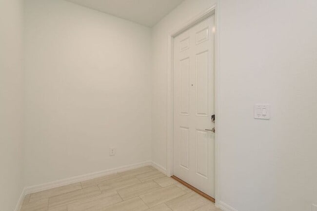 Building Photo - New Construction - Angeline Community