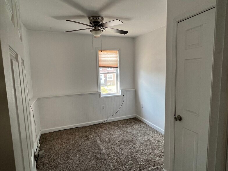 Building Photo - 441 New Dorwart St
