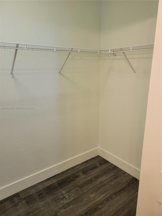 Building Photo - 2851 Prospect Rd