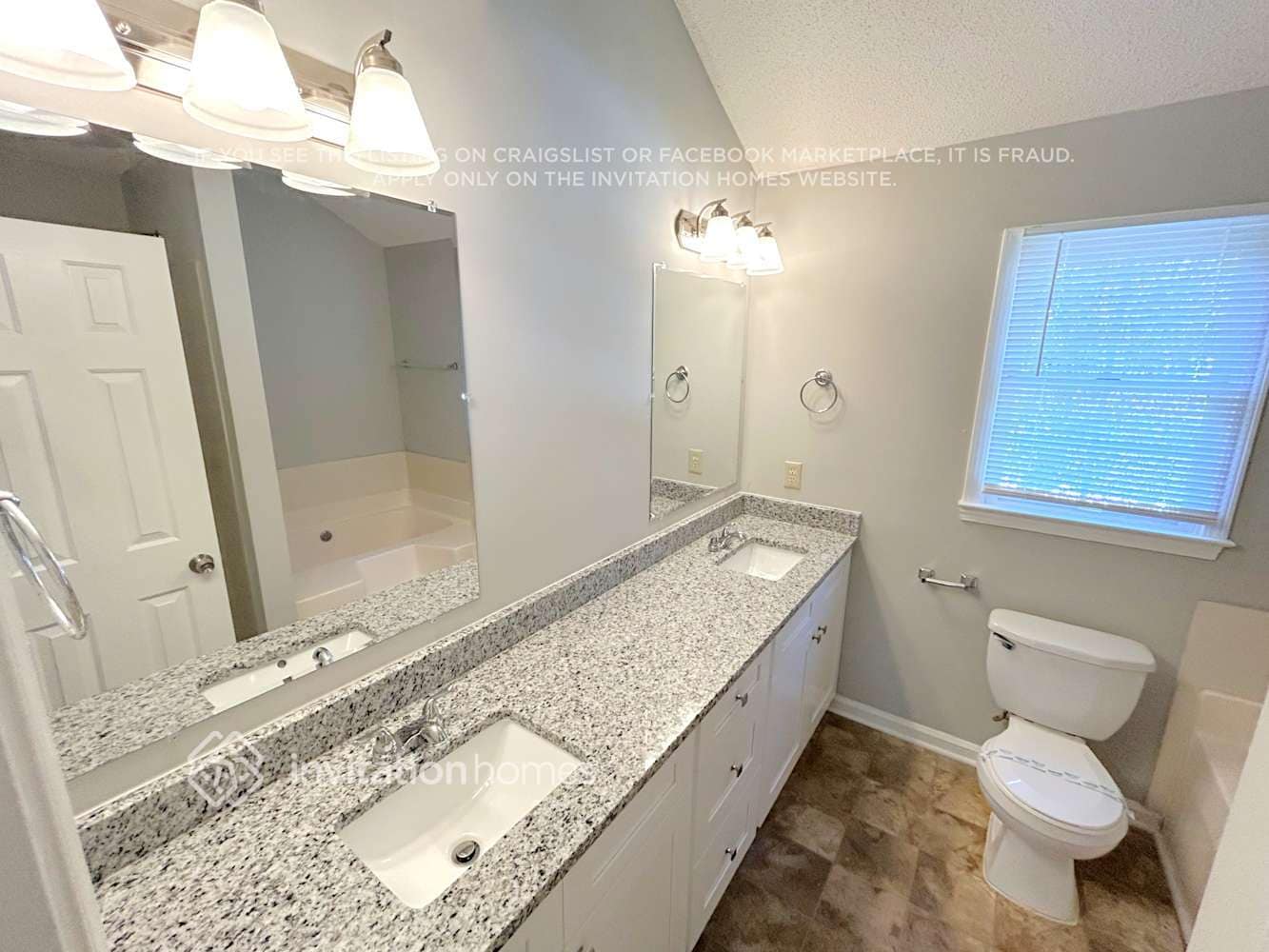 Building Photo - 7505 Axis Ct