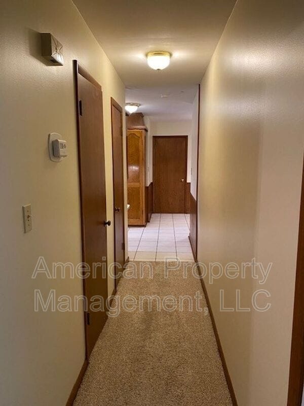 Building Photo - 4651 S Norwood Ave