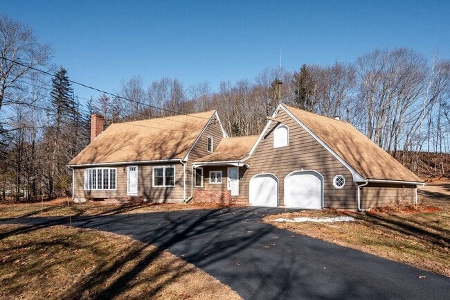 Building Photo - 45 Weare Rd