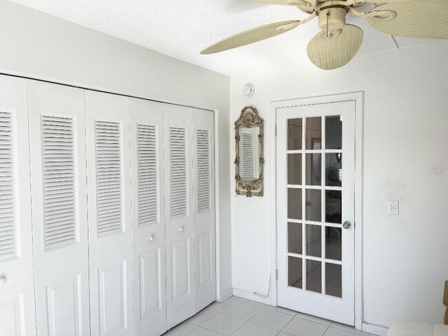 Building Photo - 34 Kent C