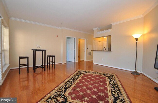 Building Photo - 4550 Strutfield Ln