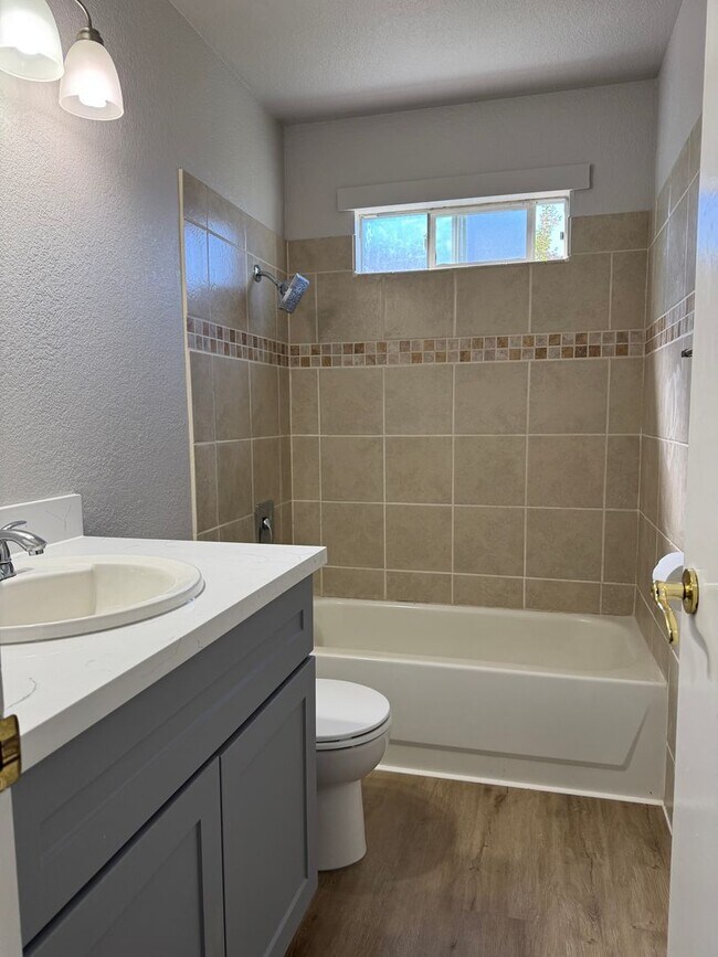 Building Photo - 7608 Moose Creek Ct