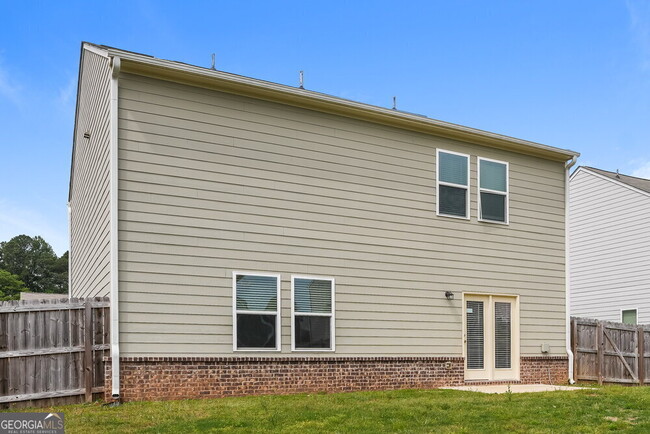 Building Photo - 3740 Newbury Pl