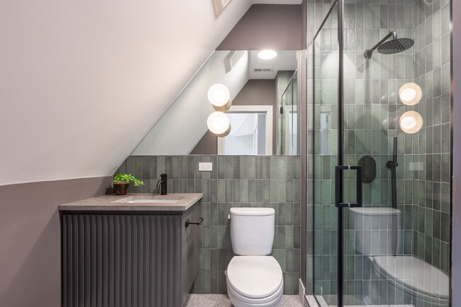 Penthouse Unit #301 - Grand Kedzie Lodge