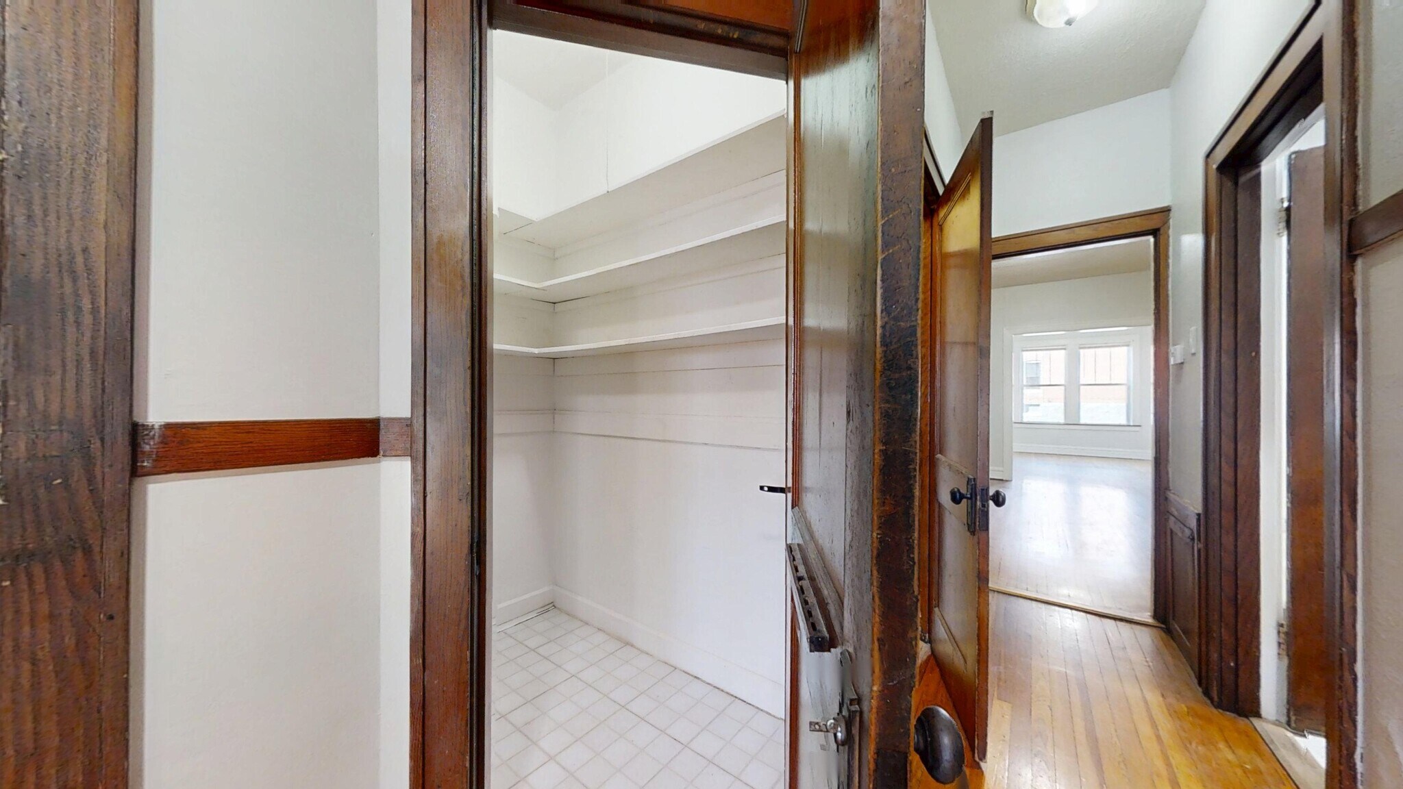 Building Photo - 3704 Fairview Ave