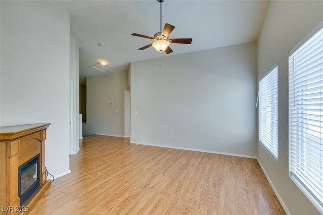 Building Photo - 6473 Stone Dry Ave