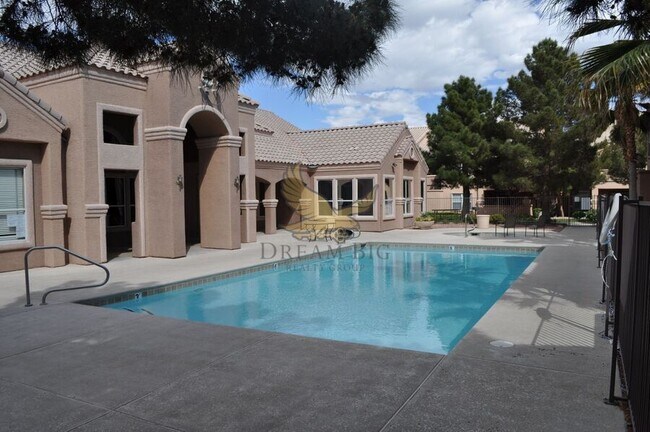 Building Photo - 8101 W Flamingo Rd