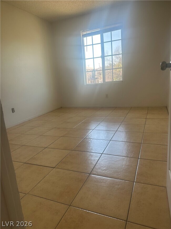 Building Photo - 1508 Cobb Ln