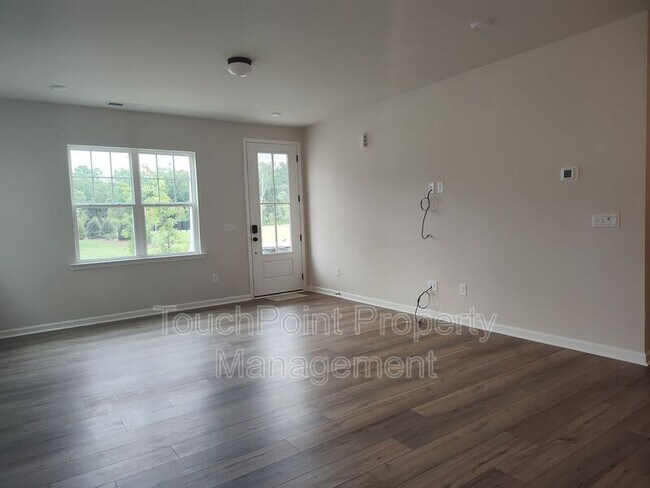 Building Photo - 5821 Wentwood Ct