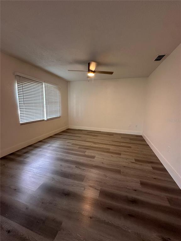 Building Photo - 40 Willow Run