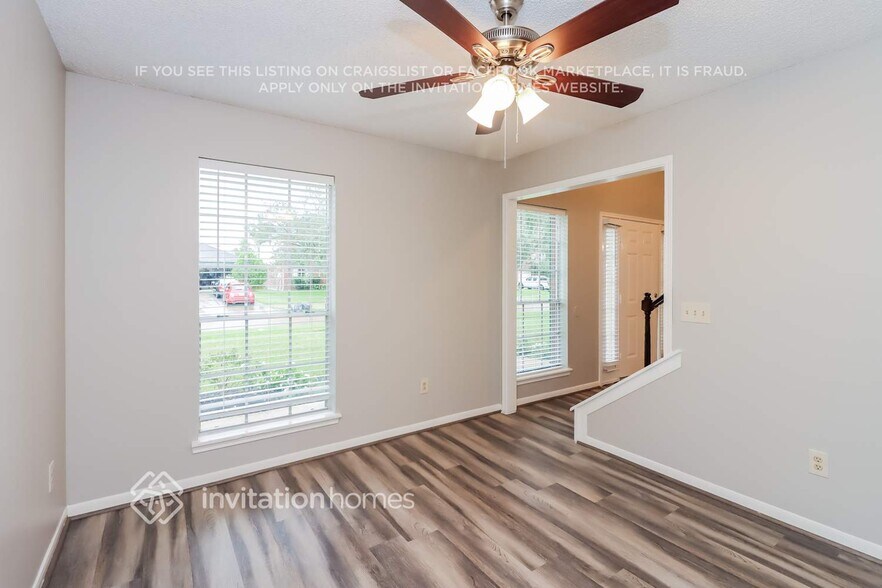 Building Photo - 2010 Dublin Dr