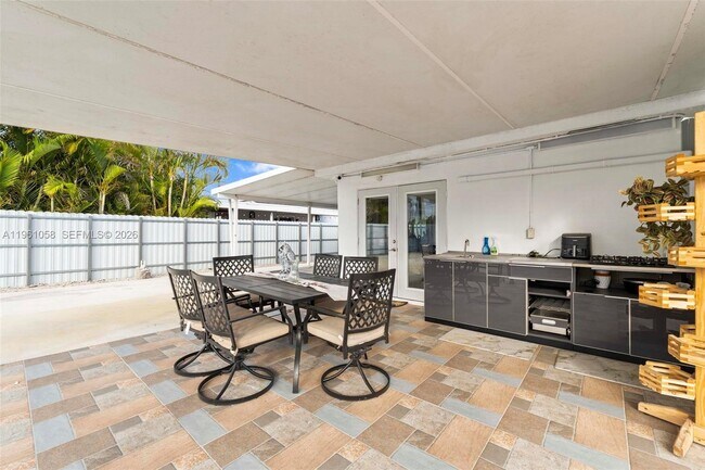 Building Photo - 8300 NW 35th Pl