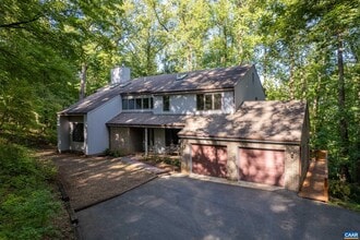 Building Photo - 501 Rookwood Pl