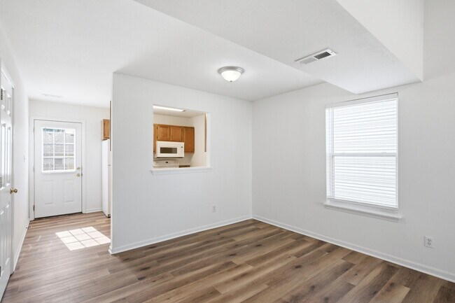 Building Photo - 3520 Prescott Dr