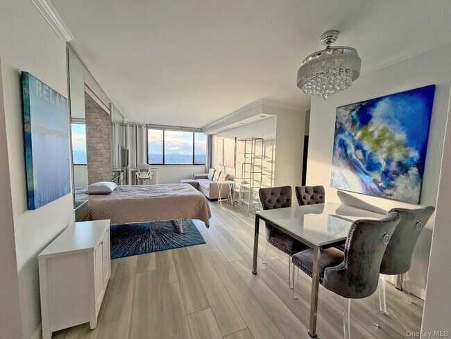 Building Photo - 269-10 Grand Central Pkwy